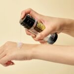 Cosrx Advanced Snail Radiance Dual Essence 80ml - Image 2